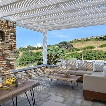 Executive Paros 4 Bedrooms Almyrikia Sunset Stunning Sea View