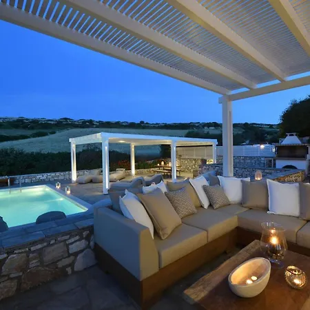 Almyrikia Sunset: Seaside Executive With Private Pool * Isterni (Paros)