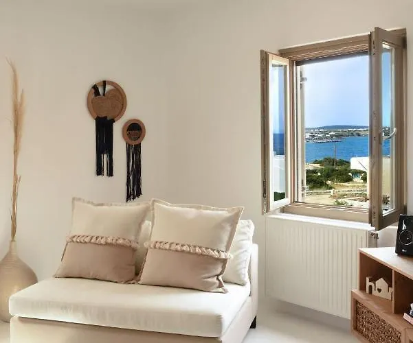 Executive Paros 4 Bedrooms Almyrikia Sunset Stunning Sea View Vila *