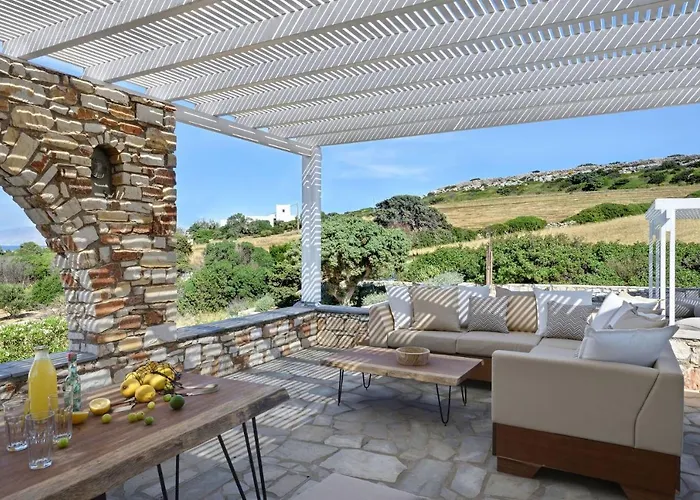 Executive Paros 4 Bedrooms Almyrikia Sunset Stunning Sea View