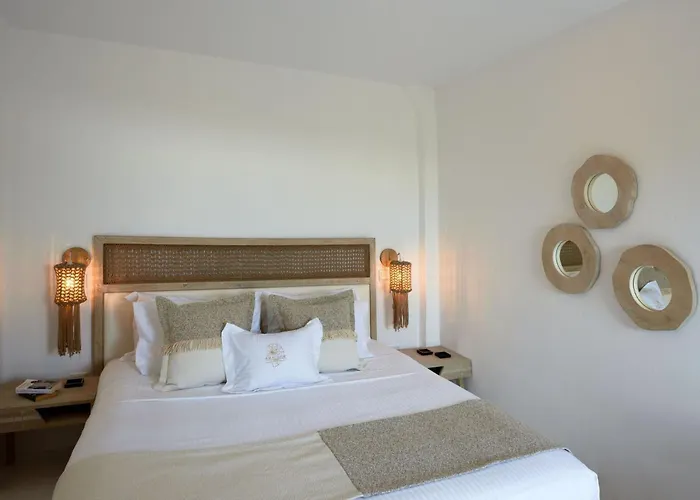 Executive Paros 4 Bedrooms Almyrikia Sunset Stunning Sea View *