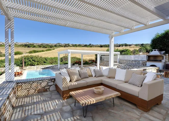 Executive Paros 4 Bedrooms Almyrikia Sunset Stunning Sea View Isterni (Paros)